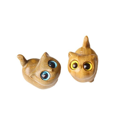 Curious Cat Carving, Guaiac wood/ Rosewood 😻