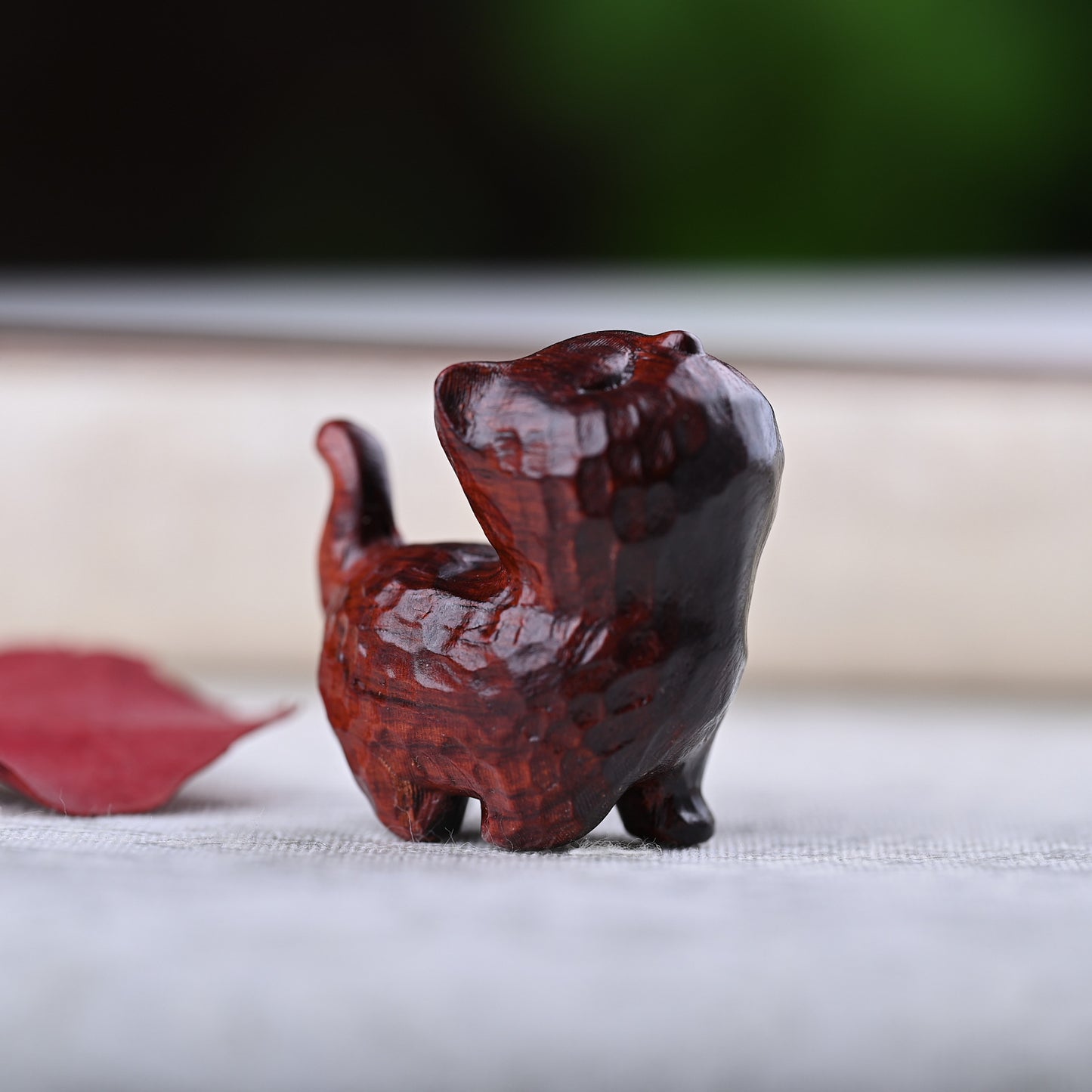 Curious Cat Carving, Guaiac wood/ Rosewood 😻